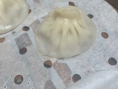 -龍堂蟹黄小笼包(德思勤四季汇店)