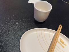 -辣尚瘾·烤鱼·新川菜(牡丹园直营店)
