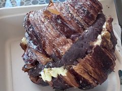 -BUTTERFUL&CREAMOROUS 黄油与面包(万象城店)