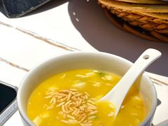 -阿瓦山寨·湘菜现炒·剁椒鱼头王(咸阳总店)