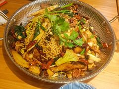 -宝龙城(杭州滨江店)