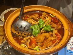 -龙巢盱眙龙虾·牛蛙·烧烤宵夜(八卦岭店)