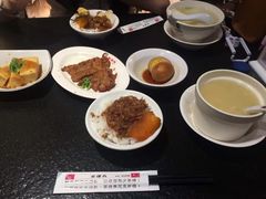 -胡须张鲁肉饭(美食文化馆店)