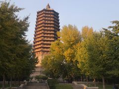 -玲珑塔公园