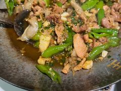 -费大厨辣椒炒肉(高铁吾悦广场店)
