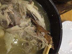 金达莱冷面-金达莱冷面百年石锅饭(宾馆胡同店)