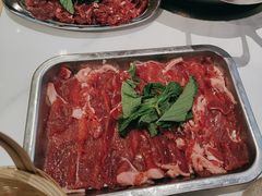 -王奋斗贵州酸汤牛肉火锅