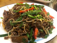 -郑件洋芋饭庄