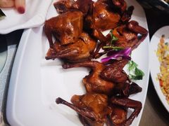 -沙龙酒家