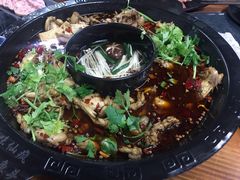 -味仙疯美蛙鱼头(清扬路总店)