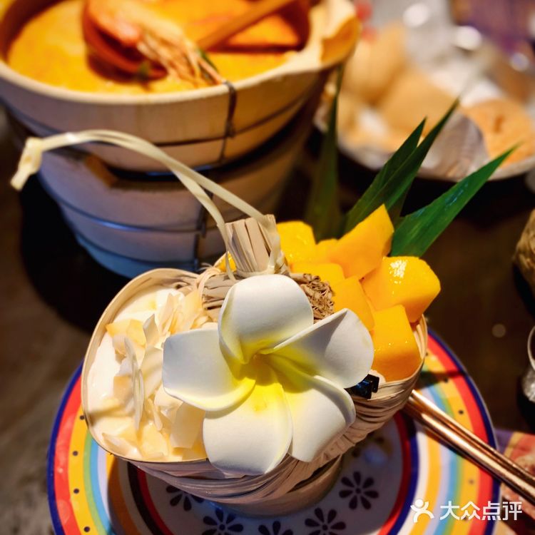 泰妃殿在中山公园开新店了，造福长宁[吐]