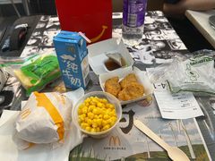 开心乐园餐-麦当劳(南宁东站店)