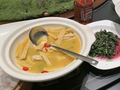 -绿杨春·淮扬宴(庐山路店)