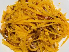鸭拆肉小米土豆丝-荣公子创意菜
