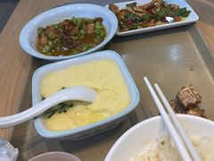-老乡鸡(西岸凤巢店)