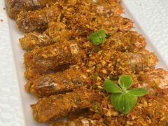 -品海楼·大连海胆锅贴馆(东港店)