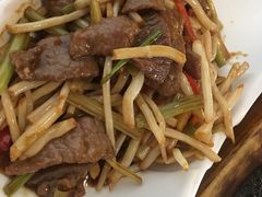 -东馆和天下特色餐饮(工农店)