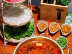 -百春原湖南牛肉粉(百联世纪店)