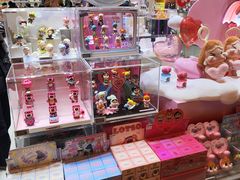 -泡泡玛特POPMART(蓝色港湾店)