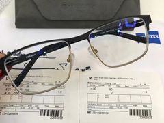 -爱视眸Eyeblling眼镜·依视路·蔡司镜片折扣店(百联南方商城购物中心)