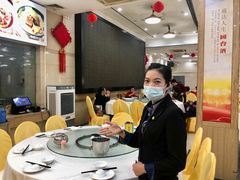 -口衣记鸡饭店