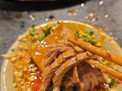 -观音桥步行街