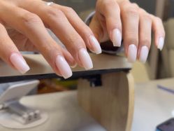 -Nail Me美甲美睫