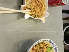 -梅溪·小伙子干挑面(安吉总店)
