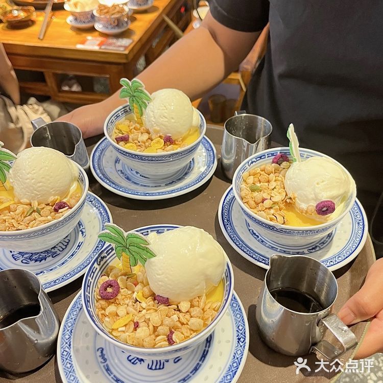 合肥果然是大城市！这家火锅店简直是吃货的天堂啊！