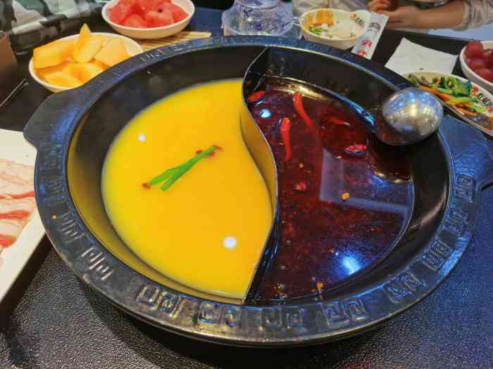 红菇坊火锅(十三纬路店)-"今天小弟来沈阳了请他吃个火锅92 沈阳.