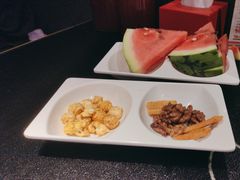 -辣尚瘾·烤鱼·新川菜(牡丹园直营店)