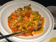 -凤凰湘语·平价海鲜餐厅(浦东旗舰店)