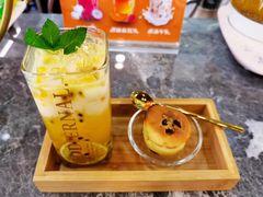 -宁波宝信宝马4S店(江北日湖店)