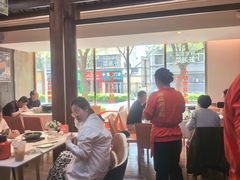 -阿瓦山寨·湘菜现炒·剁椒鱼头王(咸阳总店)