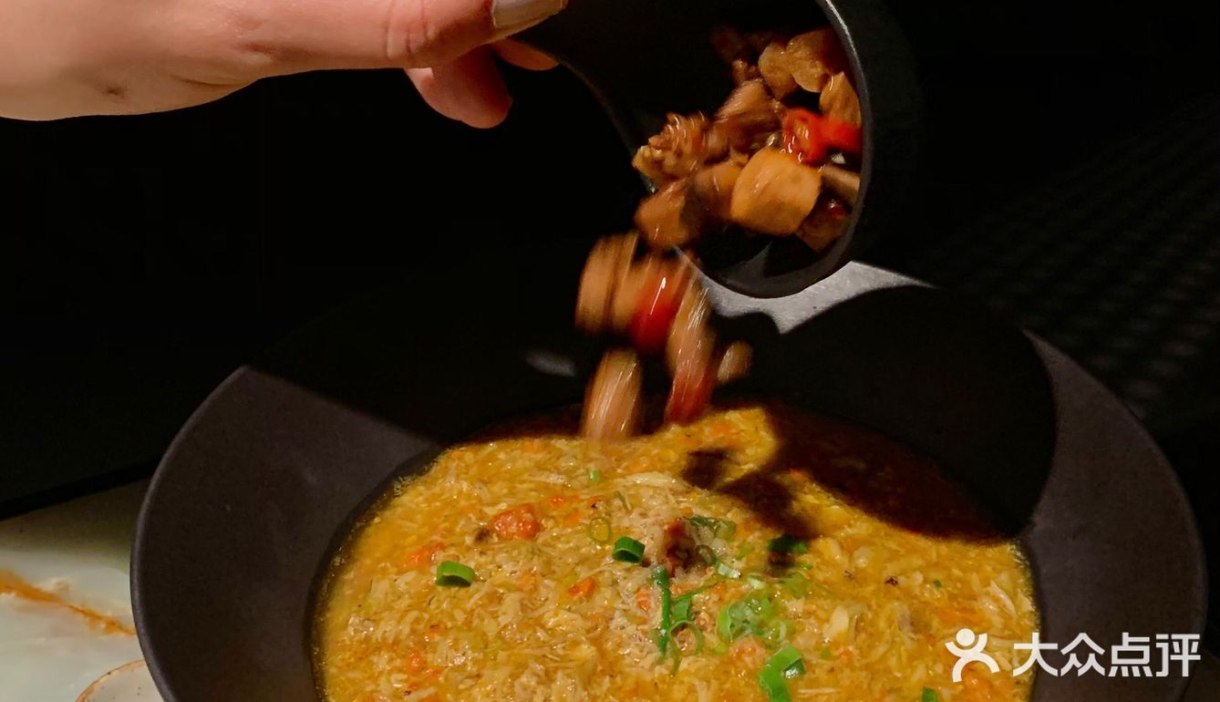 成都新店🦀️ 自带仪式感的“蟹黄料理面”🍜
