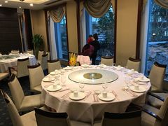 -御花园·粤菜·海鲜火锅(中山公园店)