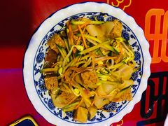 关东米皮-秦唐食府(天桥店)