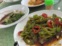 -鹏城人家海鲜酒家·23年老字号(较场尾店)