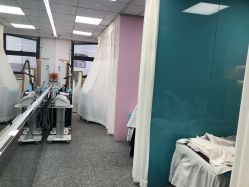 -斐尔国际皮肤管理中心