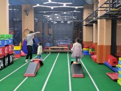 -妙拓思MUTUUS少儿体能馆(赛银国际店)