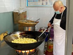 -邓记新一代糖油果子(四川煤管局供销公司职工宿舍店)