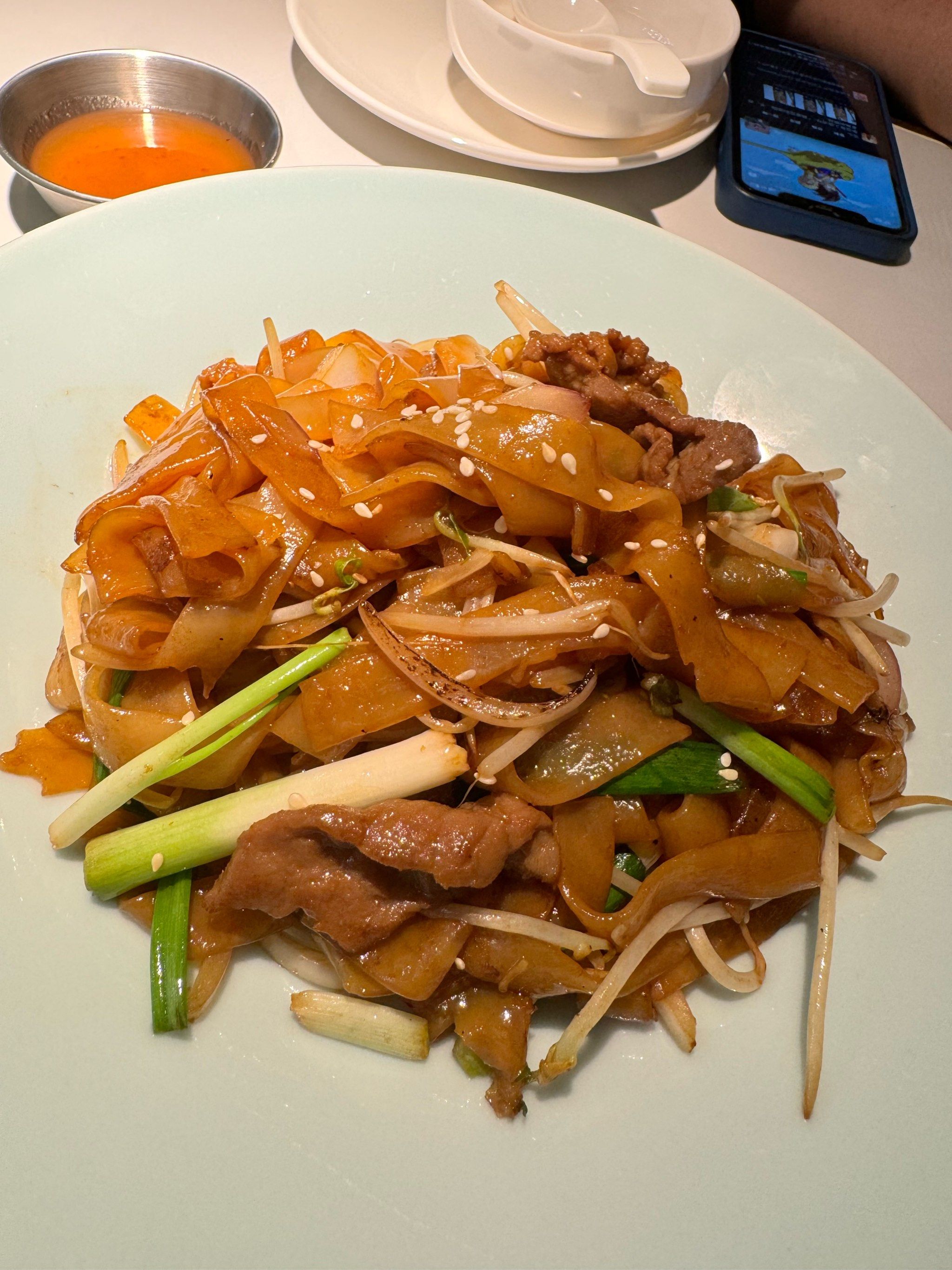 我爱粤菜#茶餐厅 

宁波味道👅
这个烧鸭超级好吃,肉质特别嫩