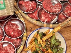 -云阿蛮云南生烫牛肉米线(奉贤路店)