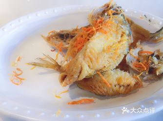 感觉中午饭点哪里都很挤