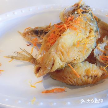 感觉中午饭点哪里都很挤