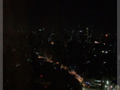 -上海龙之梦万丽酒店