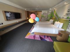 -西安钟楼北大街希尔顿欢朋酒店