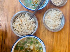 -清真马杰山牛肉汤馆