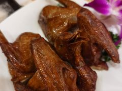 烤乳鸽-添好运点心专门店(百老汇店)