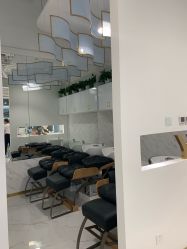 -MYYF SALON烫发染发